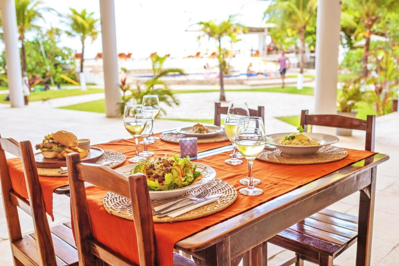 Windtown Beach Hotel กุมบูกุ ภายนอก รูปภาพ